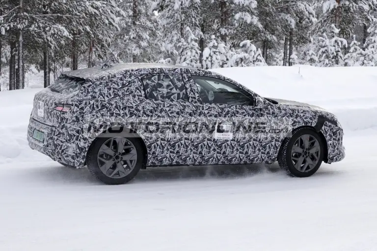 Citroen C4  - Foto spia 21-2-2020 - 8
