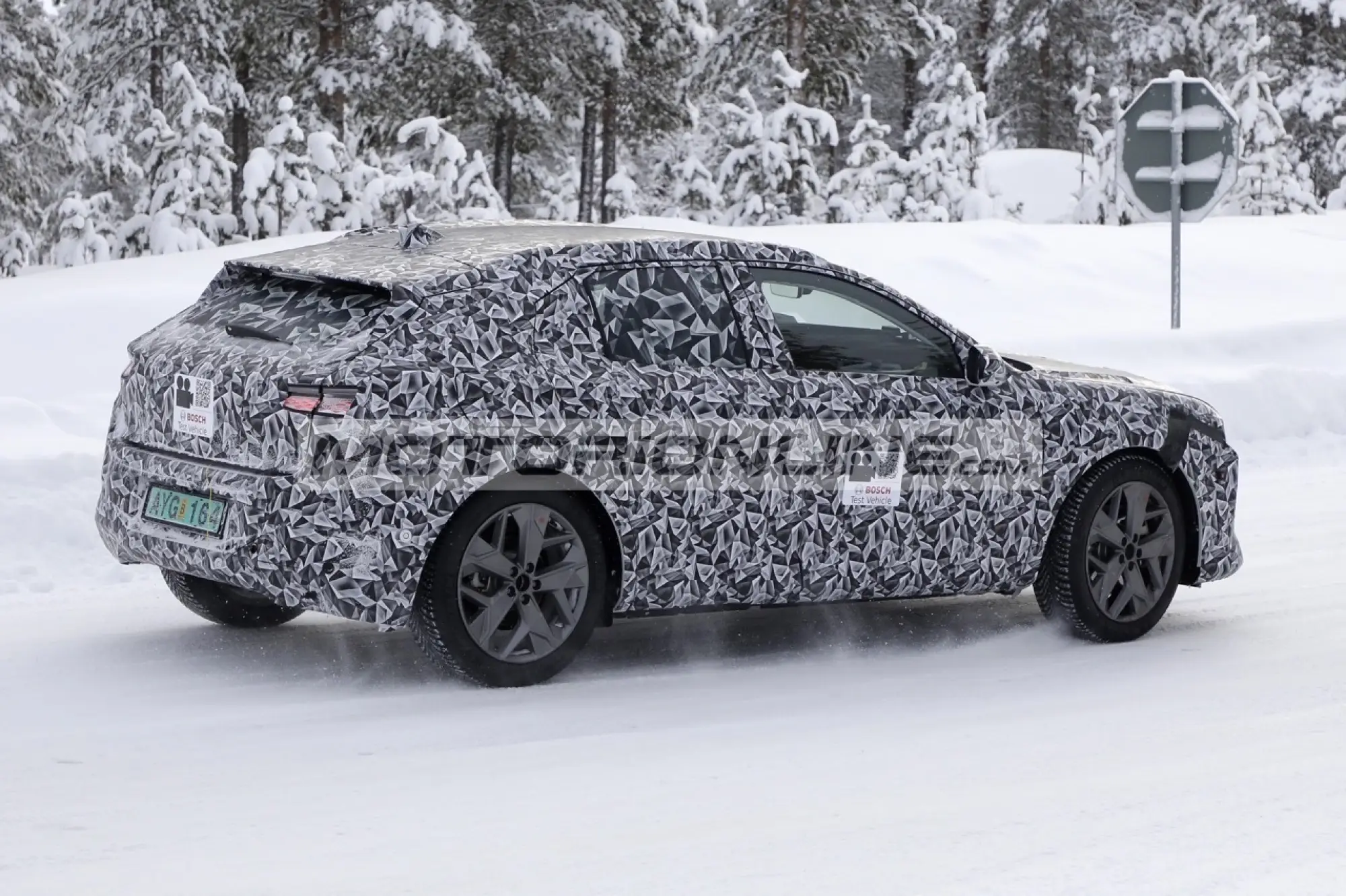 Citroen C4  - Foto spia 21-2-2020 - 9