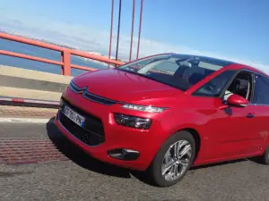 Citroën C4 Picasso 2013 - Prime impressioni - 74