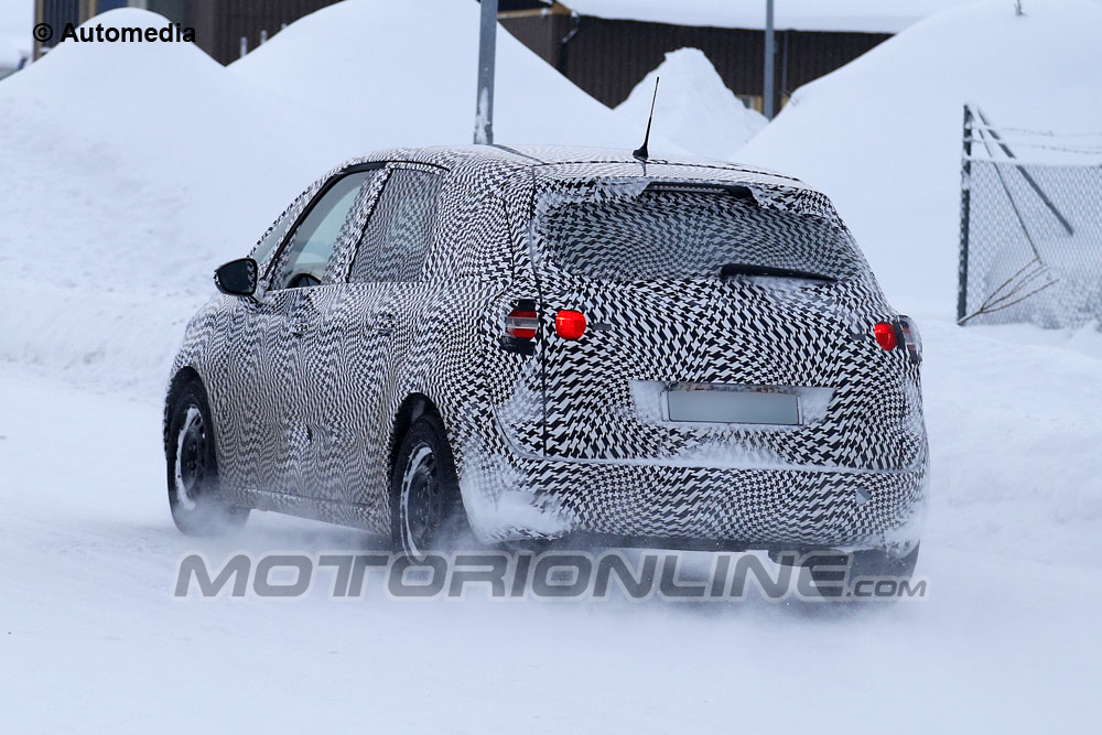 Citroen C4 Picasso 2014 - Foto spia 31-01-2013
