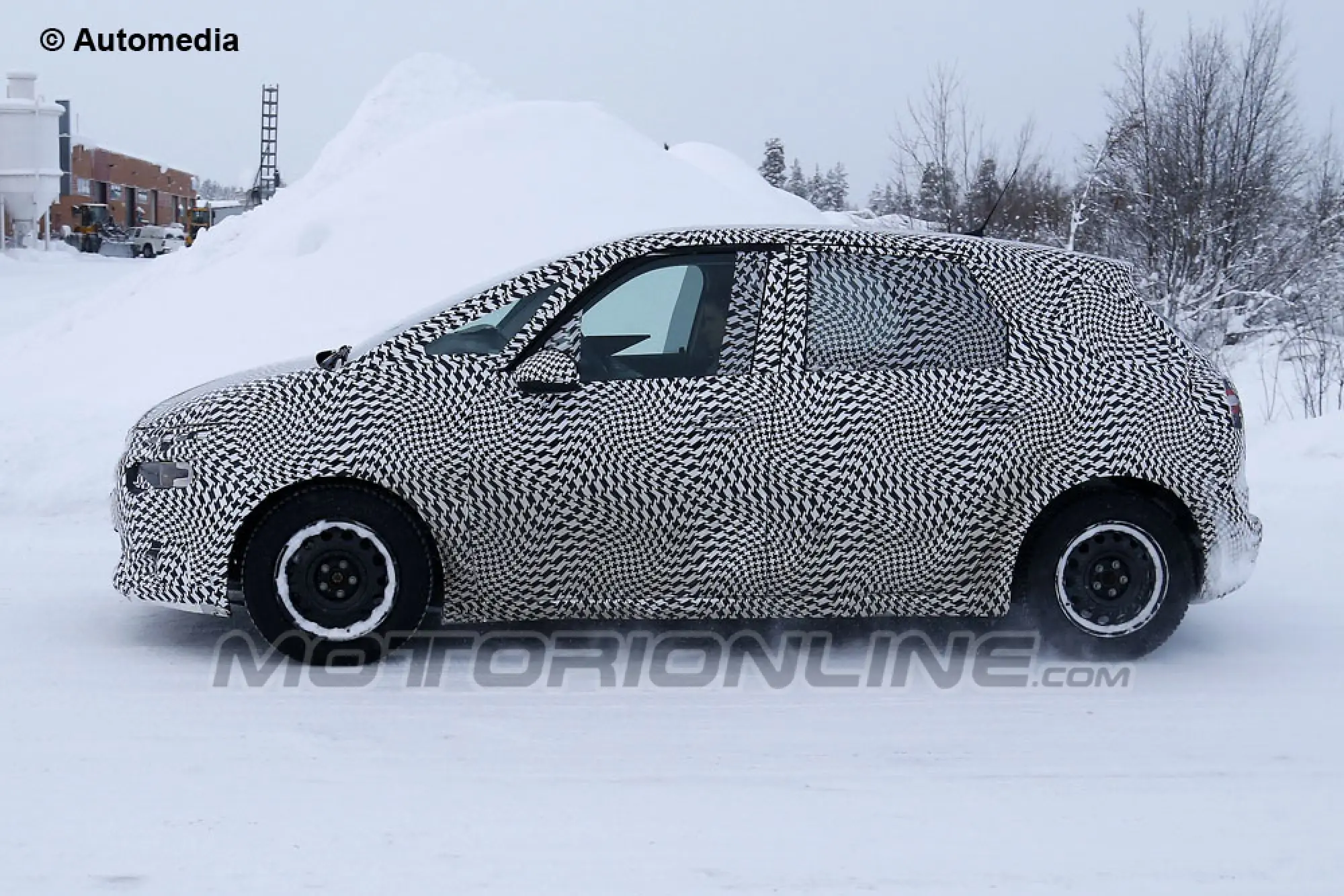 Citroen C4 Picasso 2014 - Foto spia 31-01-2013 - 3