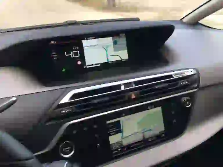 Citroën C4 Picasso e Grand C4 Picasso_MY2016 - 26