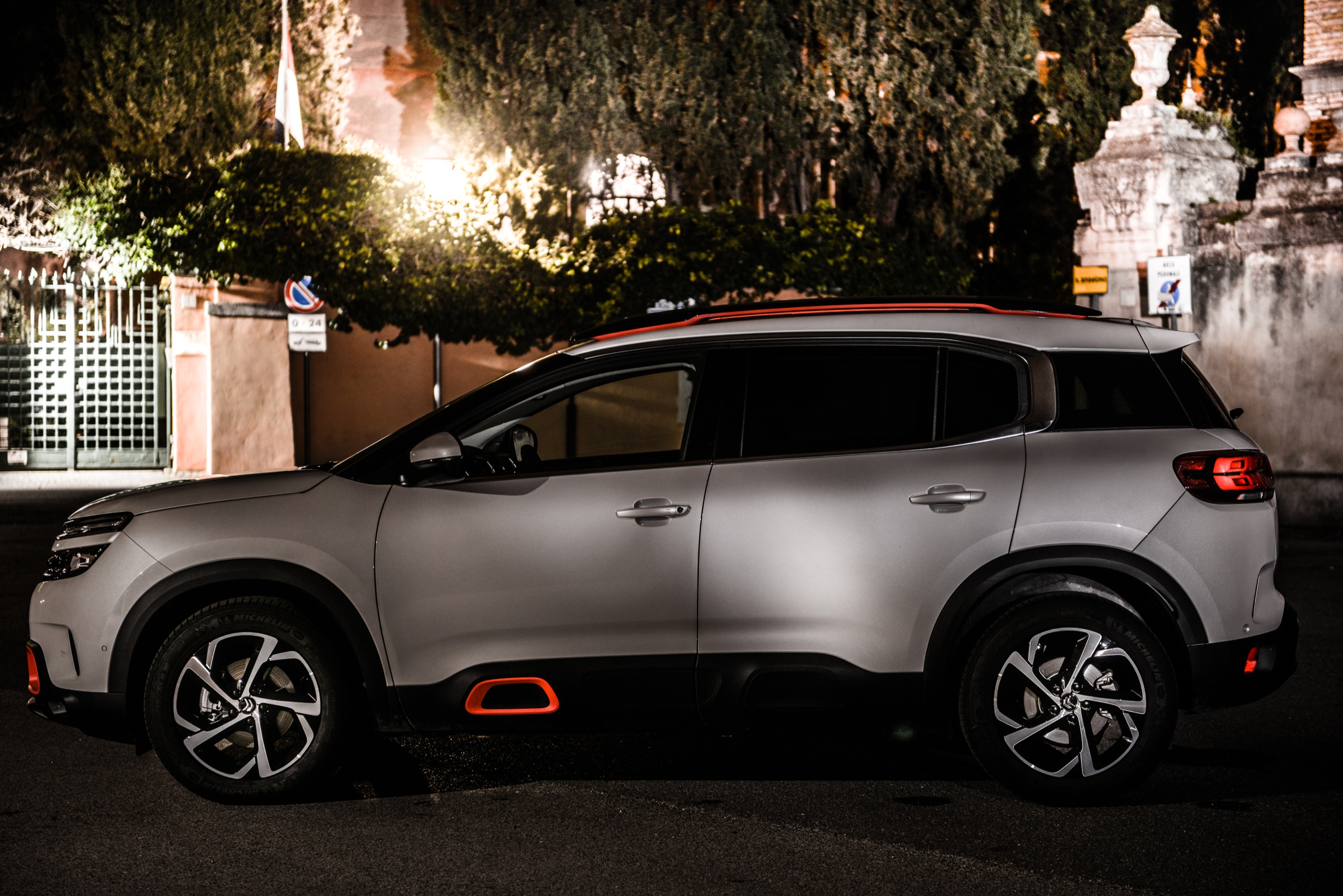 Citroen C5 Aircross - Film Lights 