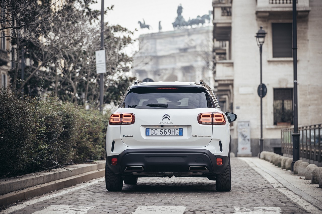 Citroen C5 Aircross Hybrid Plug-in 2021 prova su stada