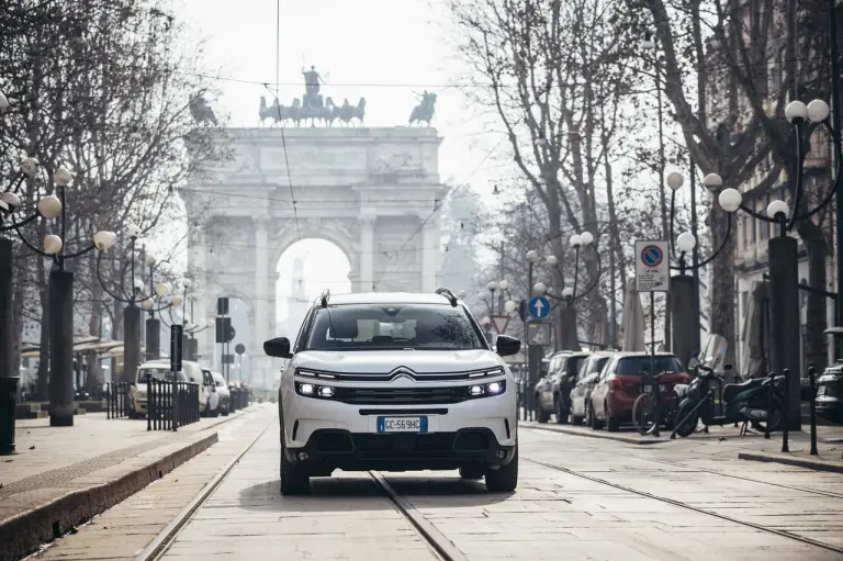 Citroen C5 Aircross Hybrid Plug-in 2021 prova su stada - 5