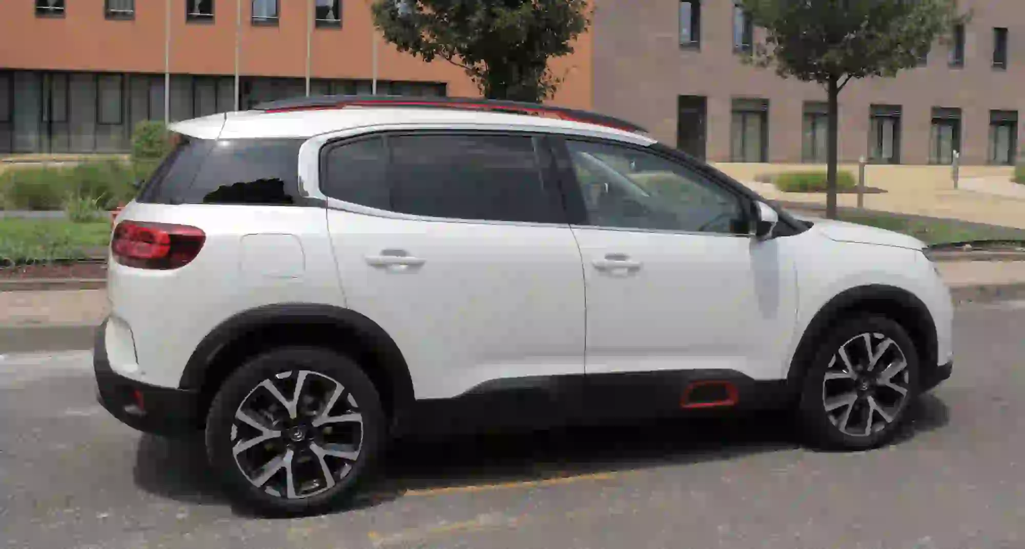 Citroen C5 Aircross - la prova su strada - 2