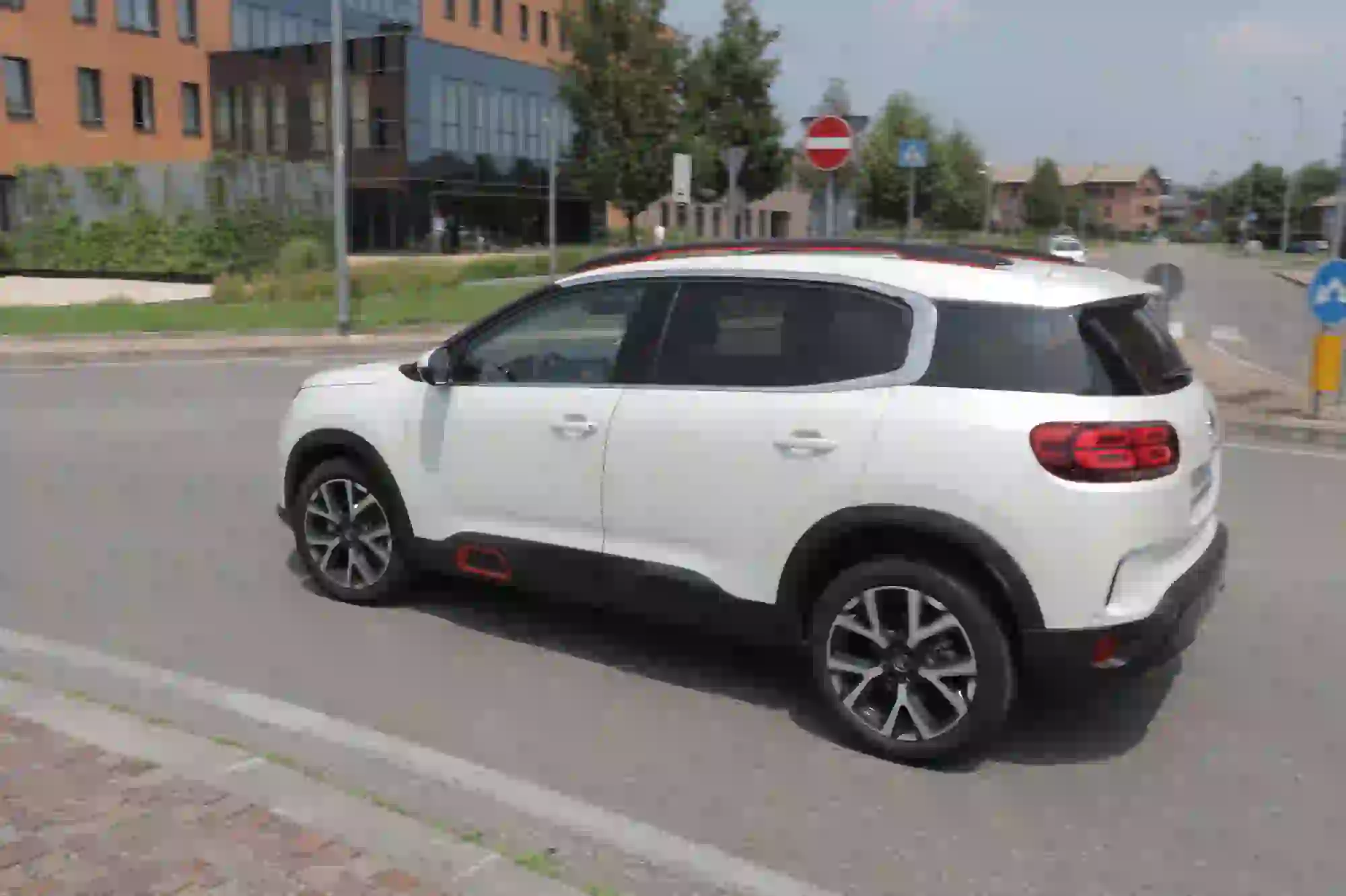 Citroen C5 Aircross - la prova su strada - 29