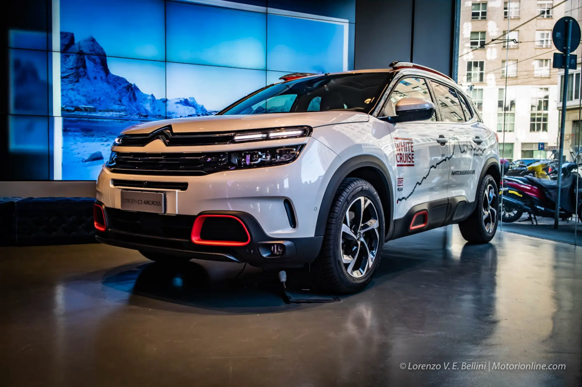 Citroen C5 Aircross White Cruise Adventure - 45