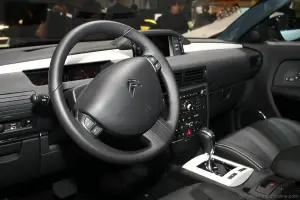 Citroen C6 Noir et Blanc ginevra 2011