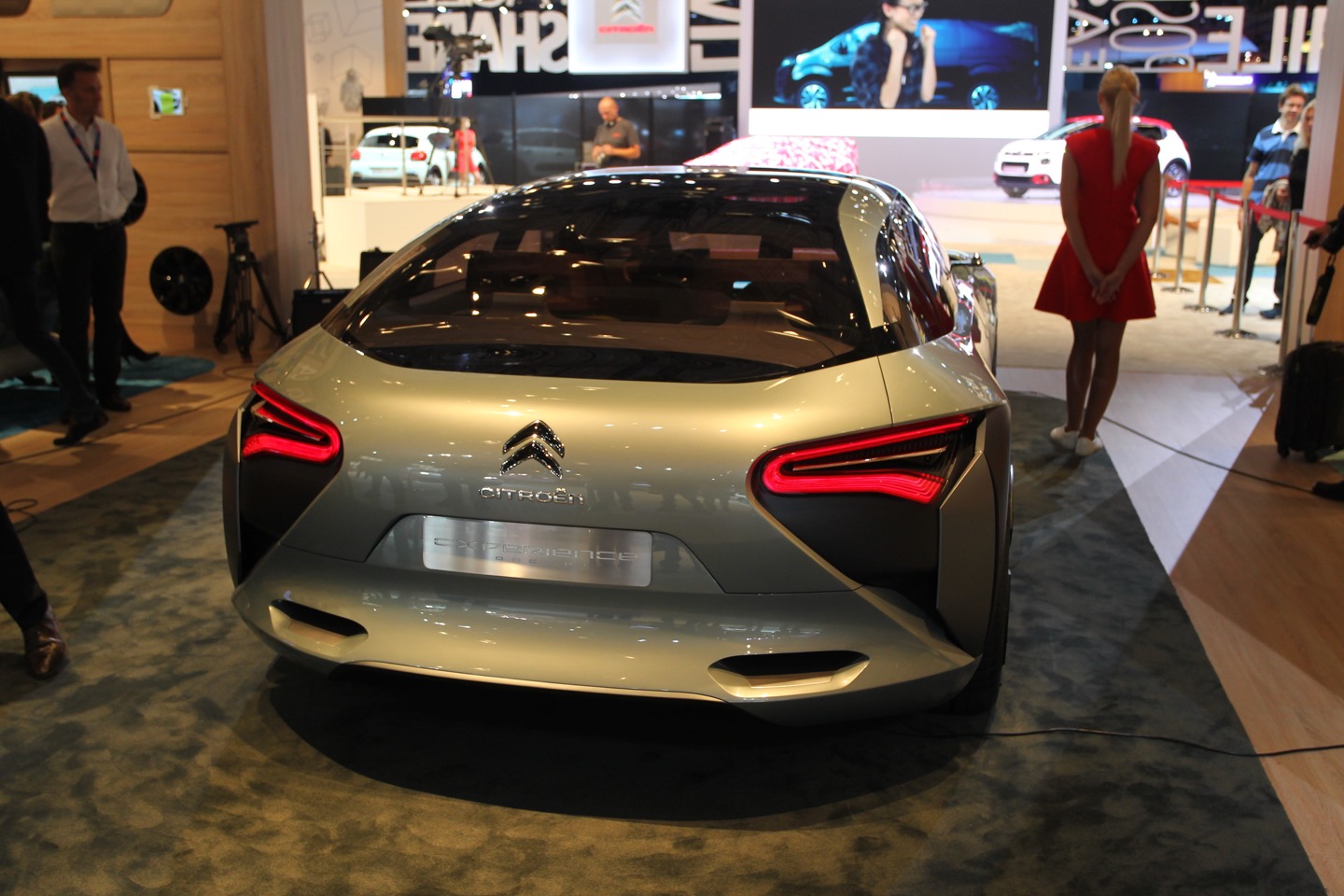 Citroen Cxperience - Salone di Parigi 2016