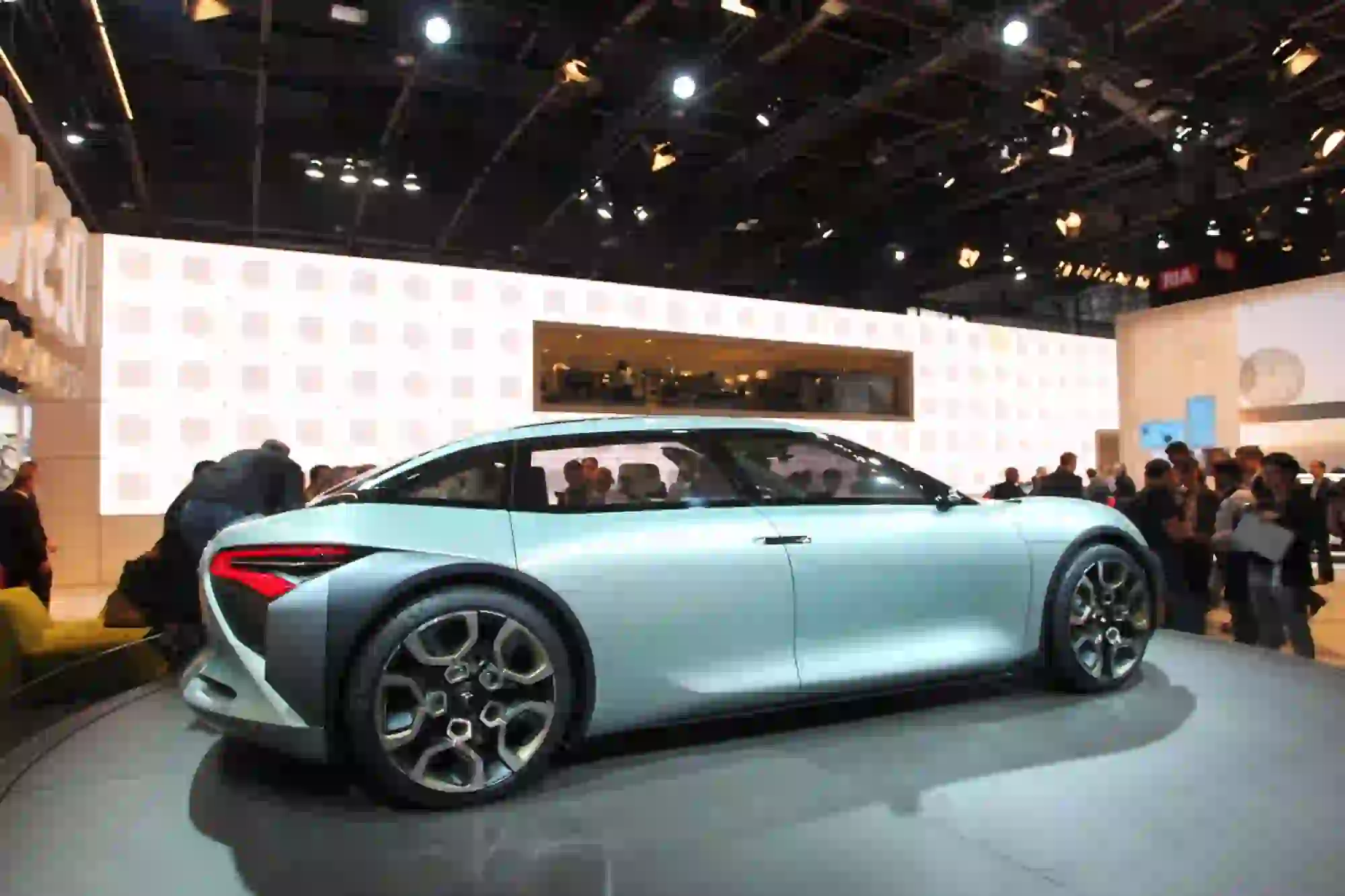 Citroen Cxperience - Salone di Parigi 2016 - 15