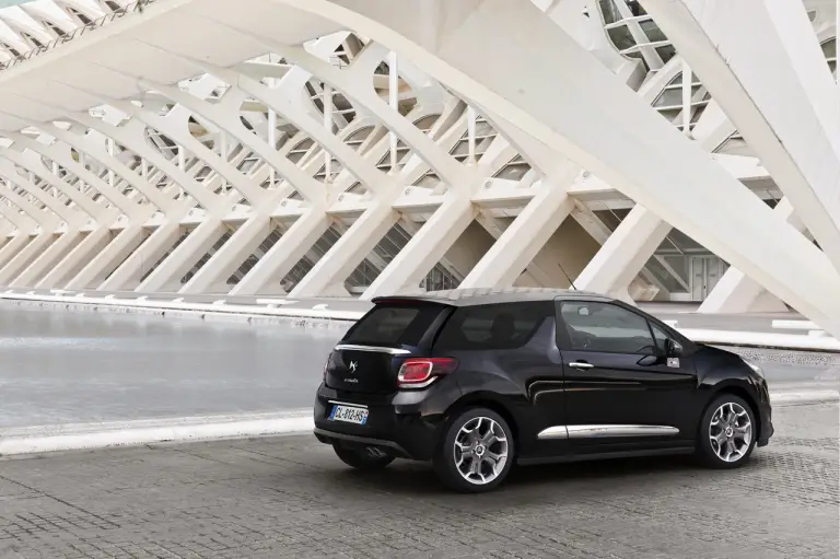 Citroen DS3 Cabrio - 2013 - 18