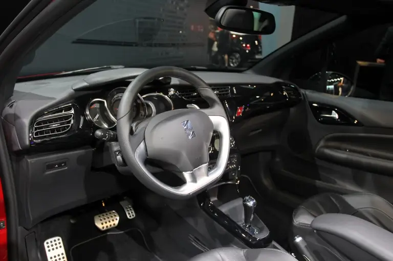 Citroen DS3 Cabrio - Salone di Parigi 2012 - 4