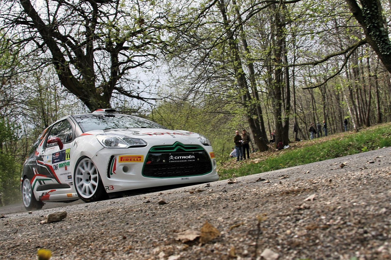 Citroen DS3 R3 Test Drive