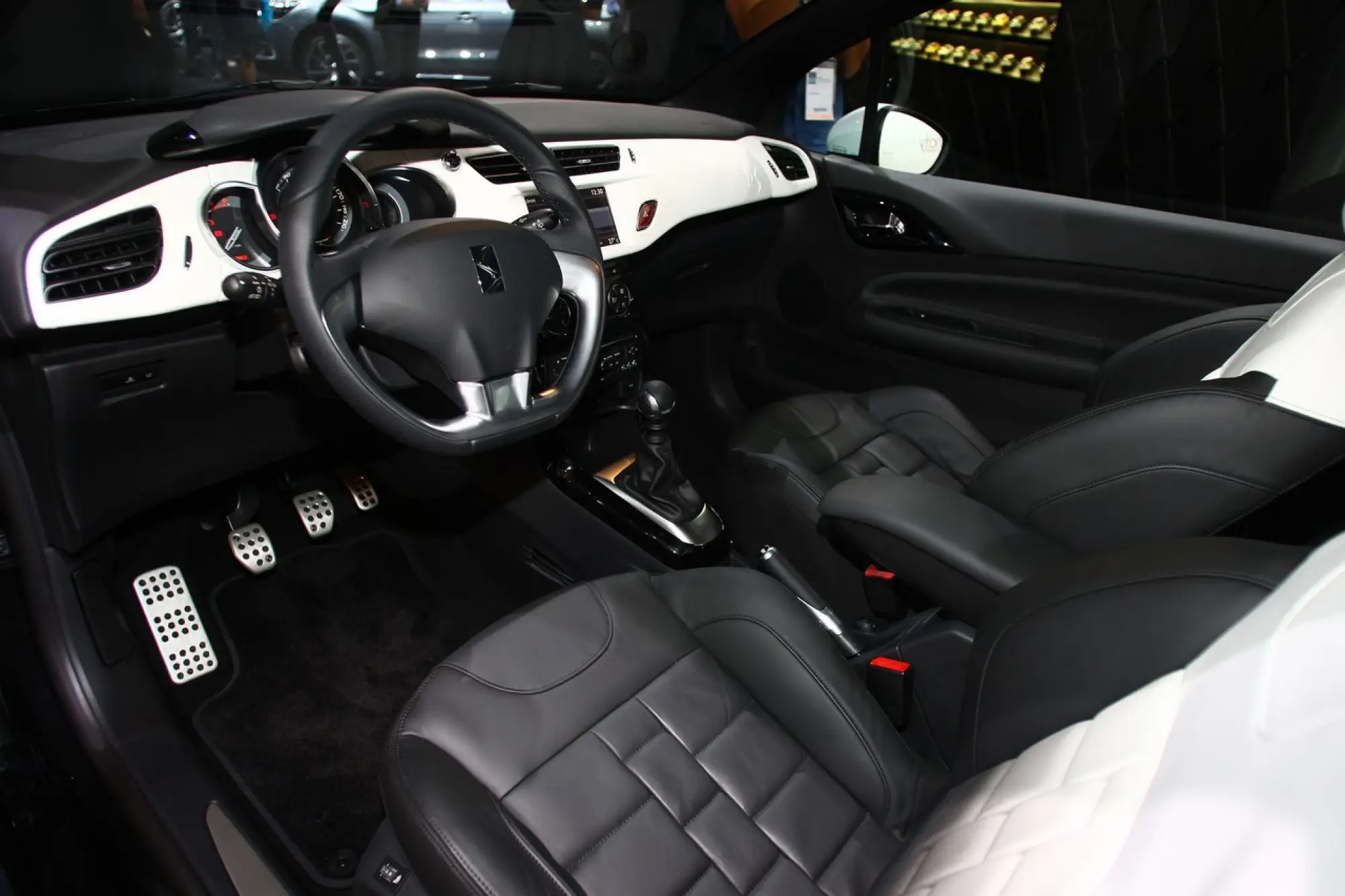 Citroen DS3 Ultra Prestige - Salone di Francoforte 2011 - 4