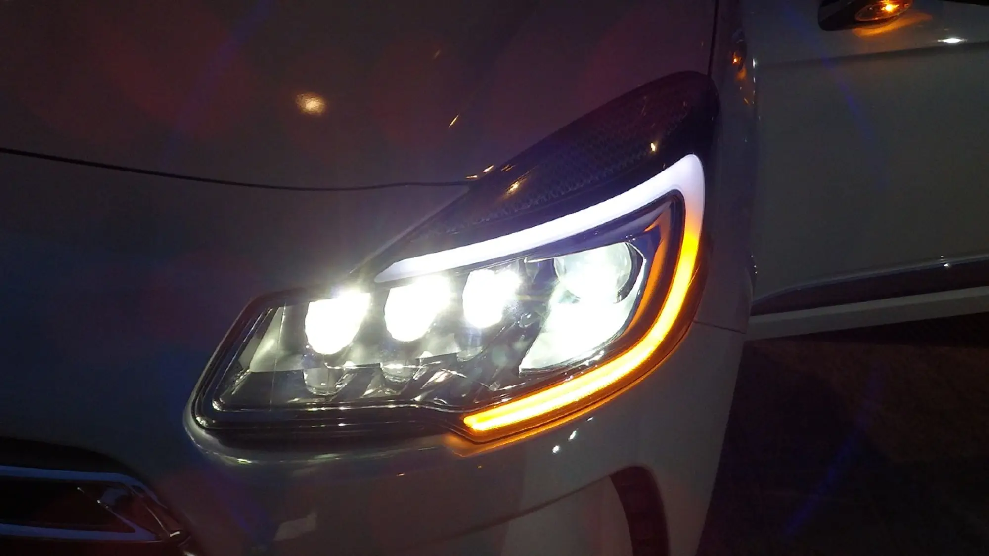 Citroen DS3 Xeno Full LED - 6