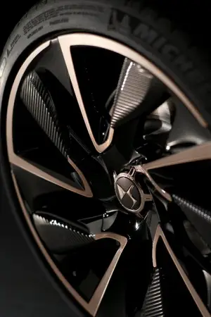 Citroen DS4 Purple concept car - Salone di Ginevra 2011