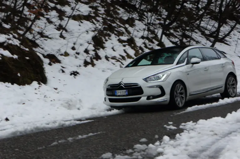 Citroen Ds5 Hybrid4 - Prova su strada  - 8