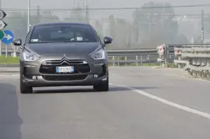 Citroen DS5 - Test Drive 2012