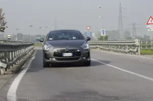 Citroen DS5 - Test Drive 2012