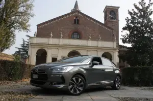 Citroen DS5 - Test Drive 2012