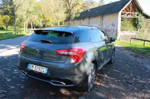 Citroen DS5 - Test Drive 2012