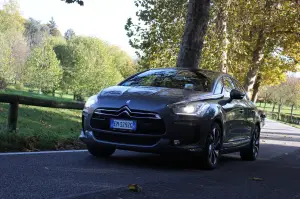 Citroen DS5 - Test Drive 2012