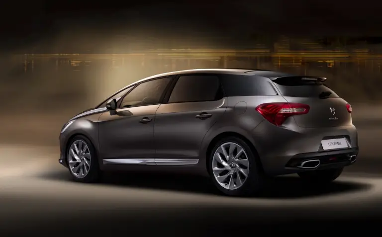 Citroen DS5 - 4