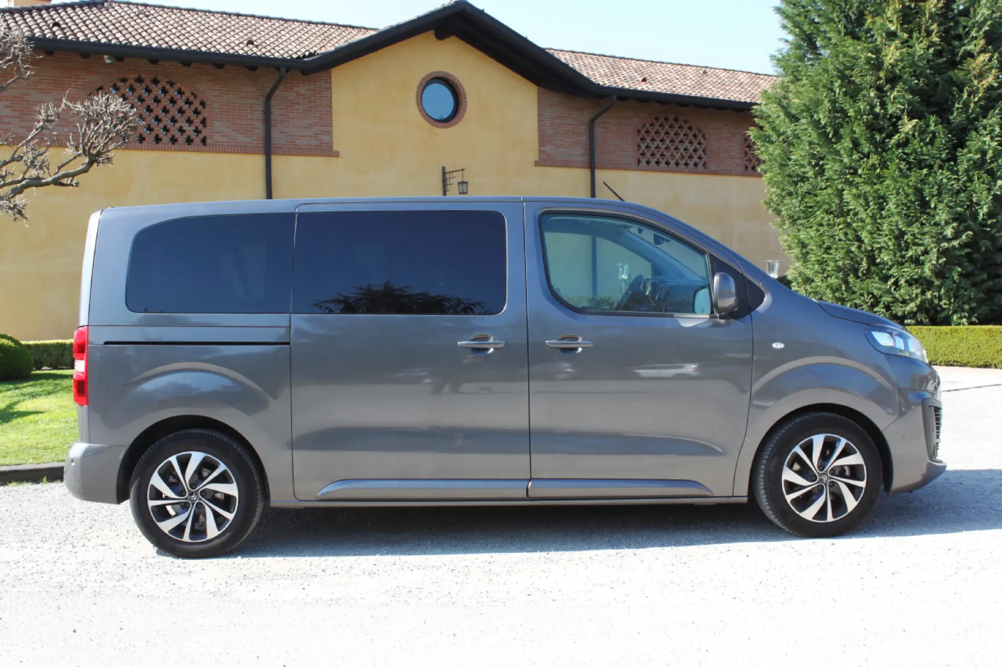 Citroen SpaceTourer prova su strada 2017 - 8