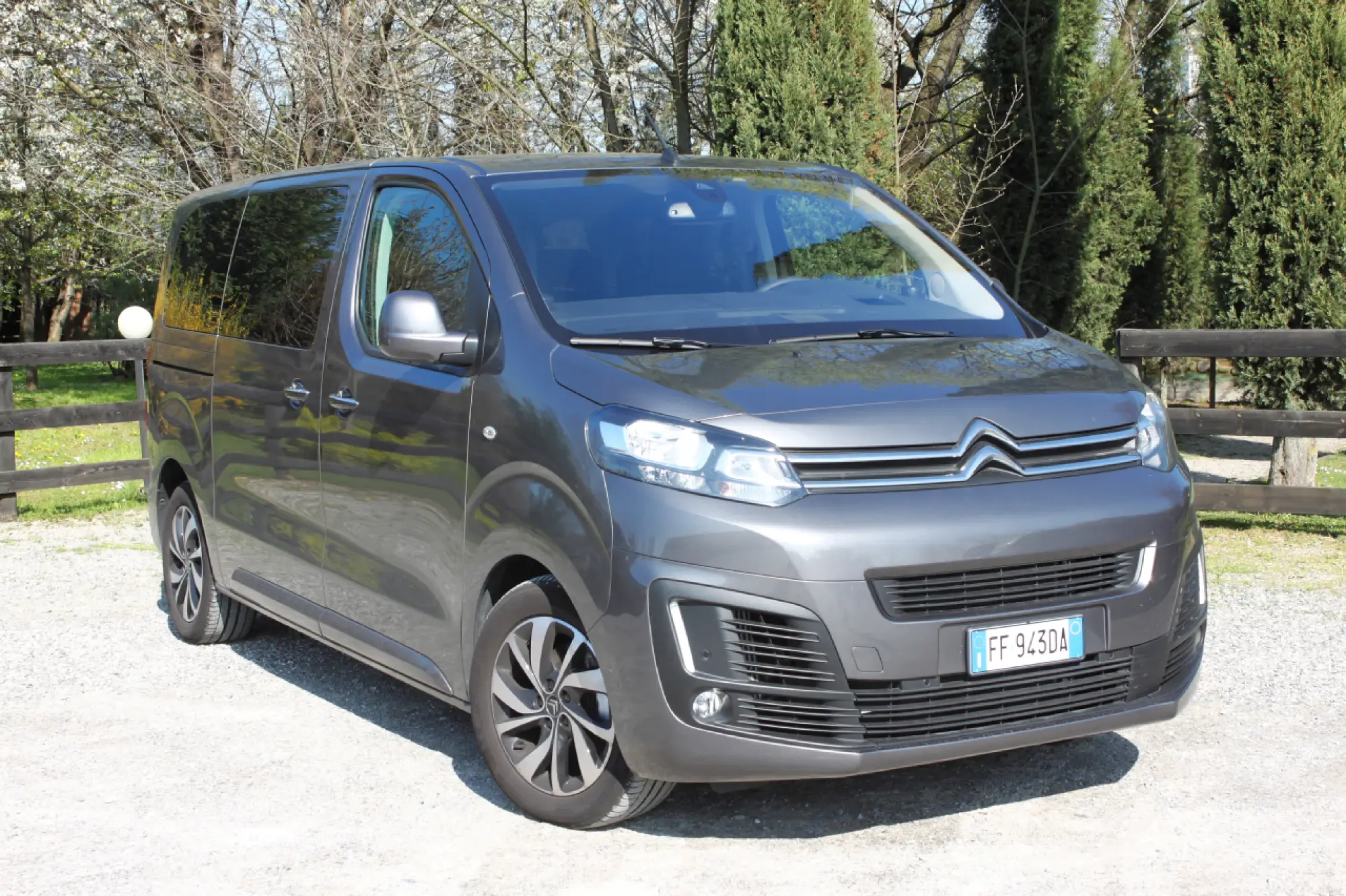 Citroen SpaceTourer prova su strada 2017 - 12