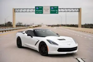 Corvette Stingray by Hennessey