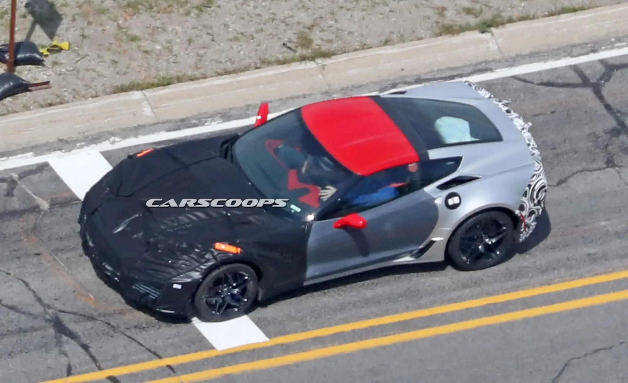 Corvette ZR1 foto spia 3 agosto 2016 - 1