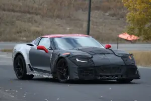 Corvette ZR1 foto spia 3 ottobre 2016 - 17