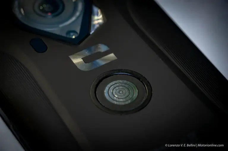Crosscall Trekker-X4 Carshooting - EICMA 2018 - 6