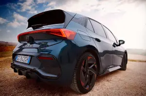 Cupra Born e VR46 Riders Academy 