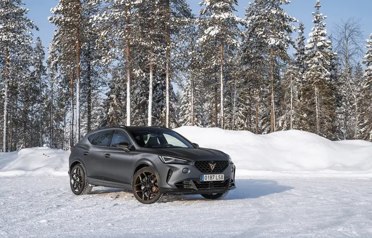 Cupra Formentor VZ5 - Cupra Snow Driving Experience - 28