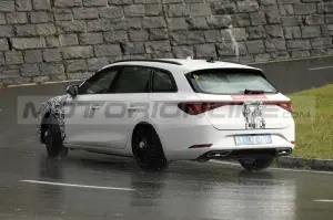 Cupra Leon 2024 - Foto Spia 28-09-2022