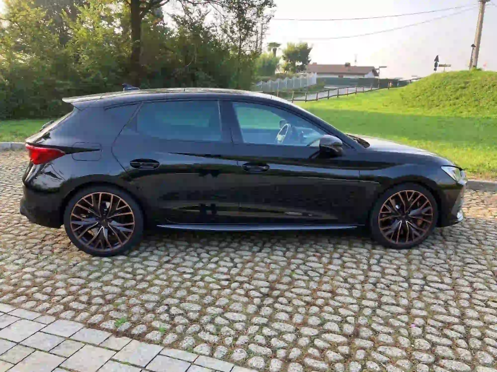 Cupra Leon VZ Carbon 2022 - Come va - 8