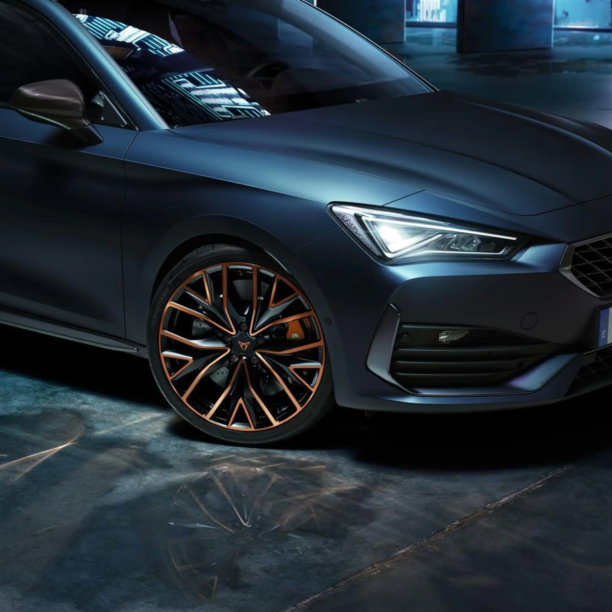 Cupra Leon VZ Carbon - Foto ufficiali - 2