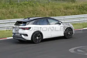 Cupra Tavascan - Foto Spia 29-06-2022 - 20