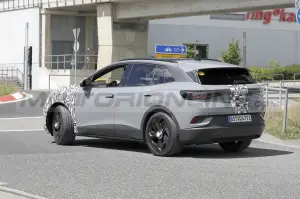 Cupra Tavascan - Foto Spia 29-06-2022 - 4