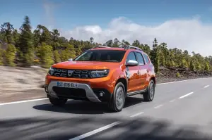 Dacia Duster 2022 - Foto ufficiali - 13