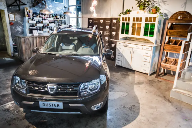 Dacia Duster Black Shadow - 29