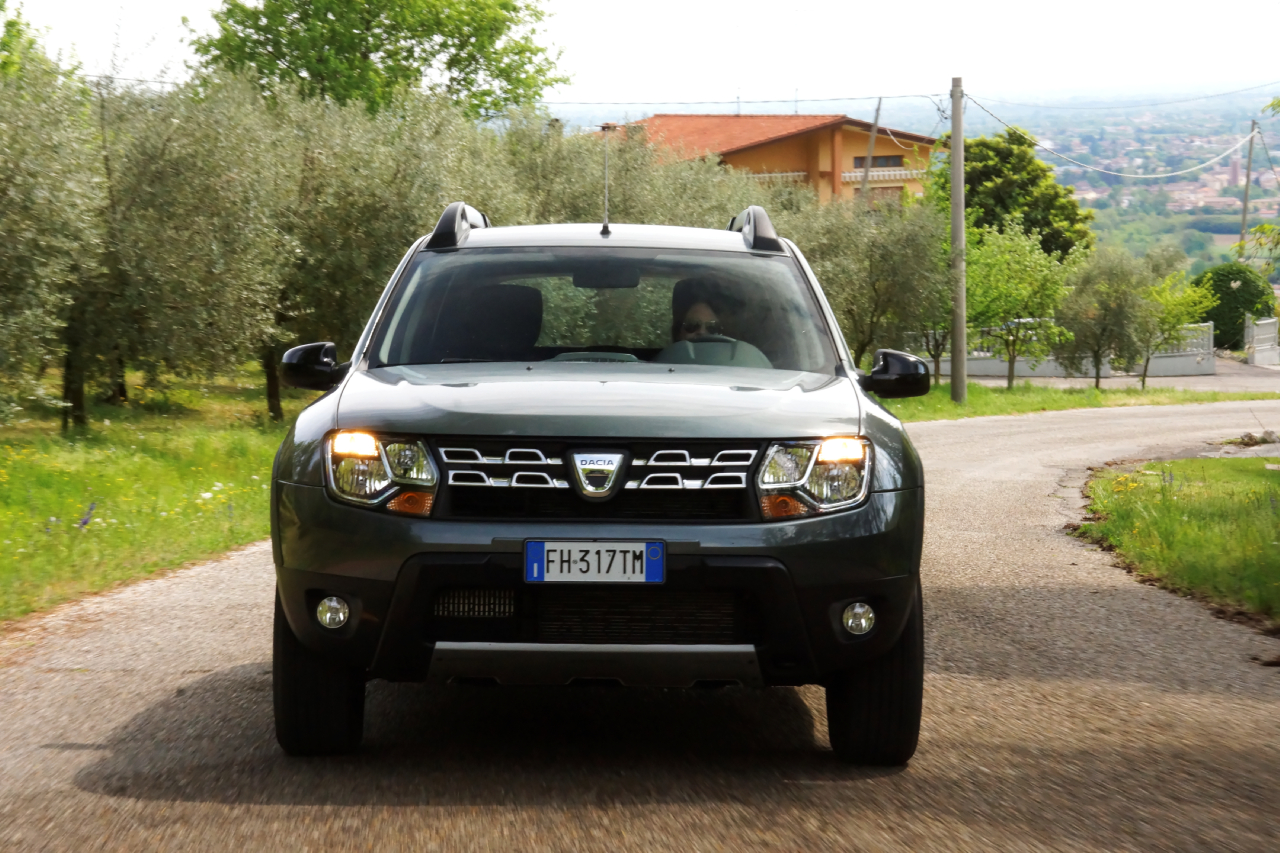 Dacia Duster Brave - prova su strada 2017