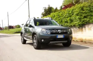 Dacia Duster Brave - prova su strada 2017