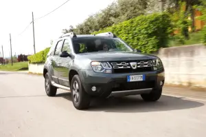 Dacia Duster Brave - prova su strada 2017