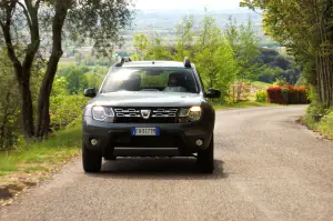 Dacia Duster Brave - prova su strada 2017