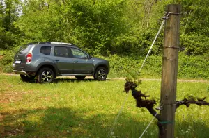 Dacia Duster Brave - prova su strada 2017