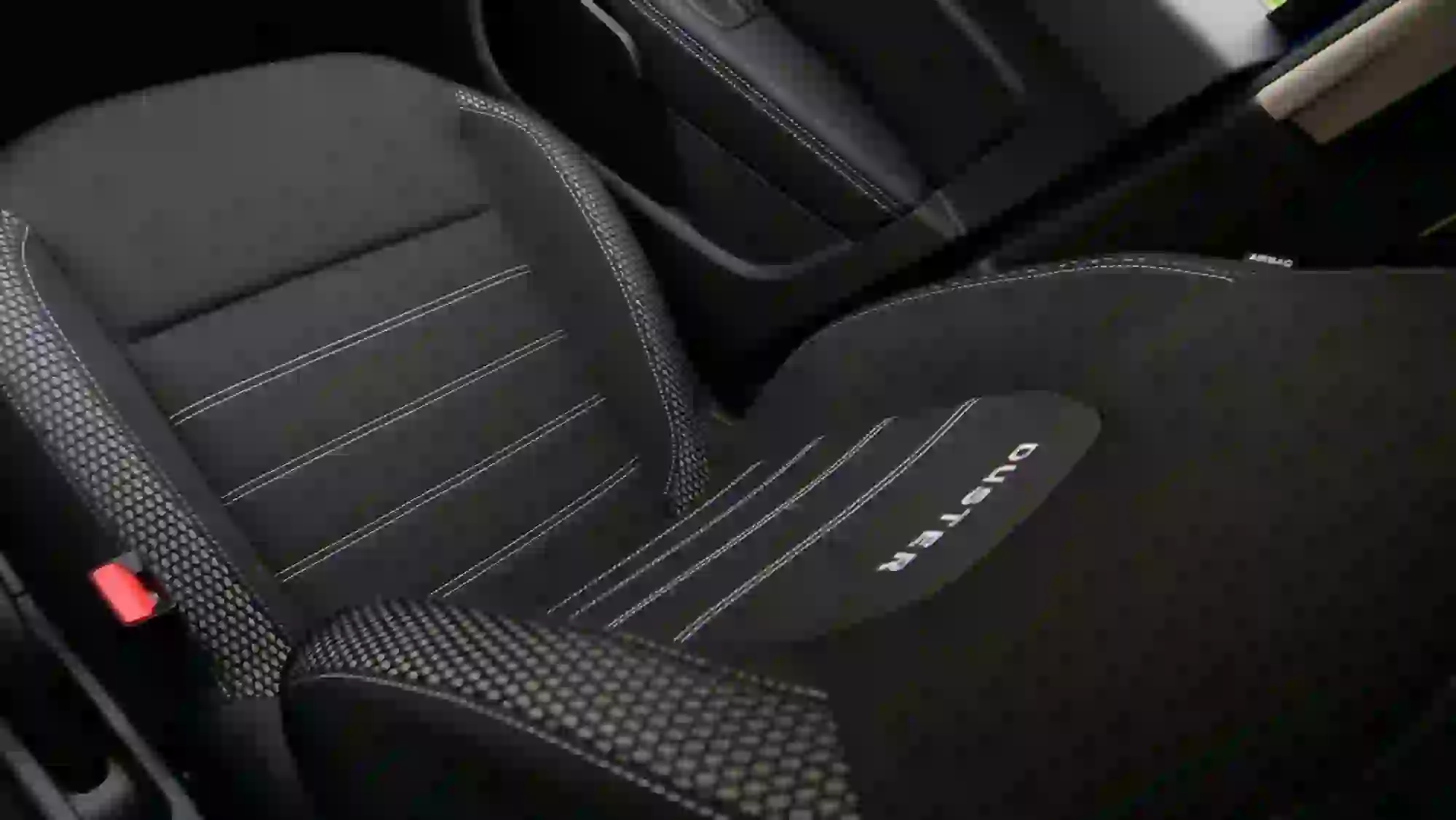 Dacia Duster GPL 2020 gallery prova cc - 23