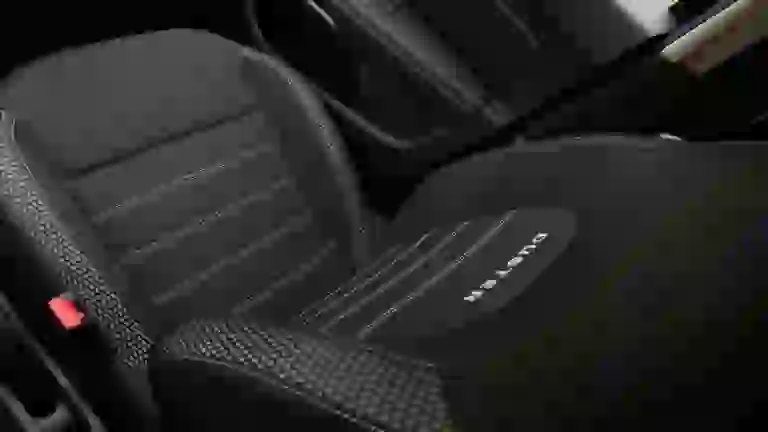 Dacia Duster GPL 2020 gallery prova cc - 23